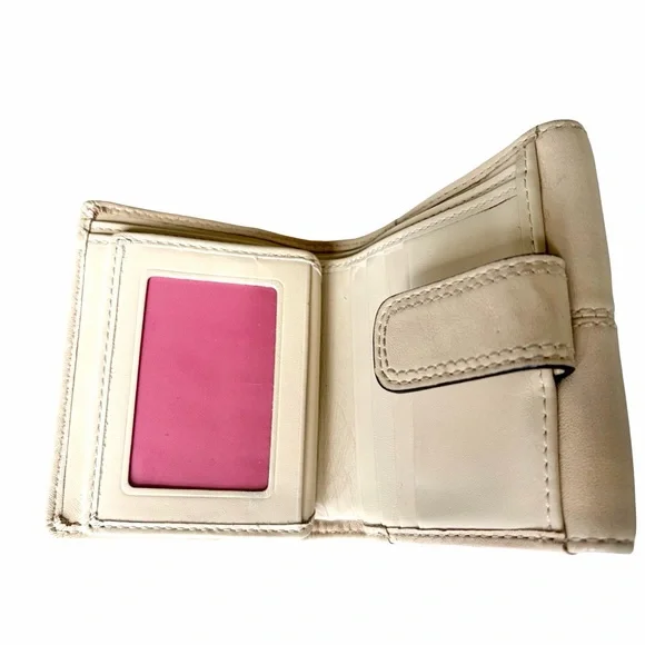 Coach Leather Wallet, Beige, Vintage - Picture 5 of 9